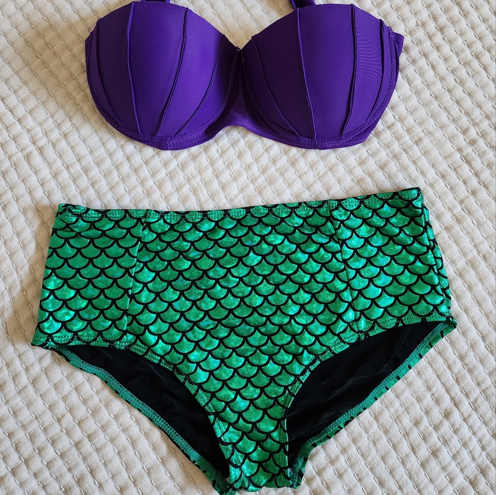 Women's Ariel little mermaid Swimsuit - Picture 2 of 11